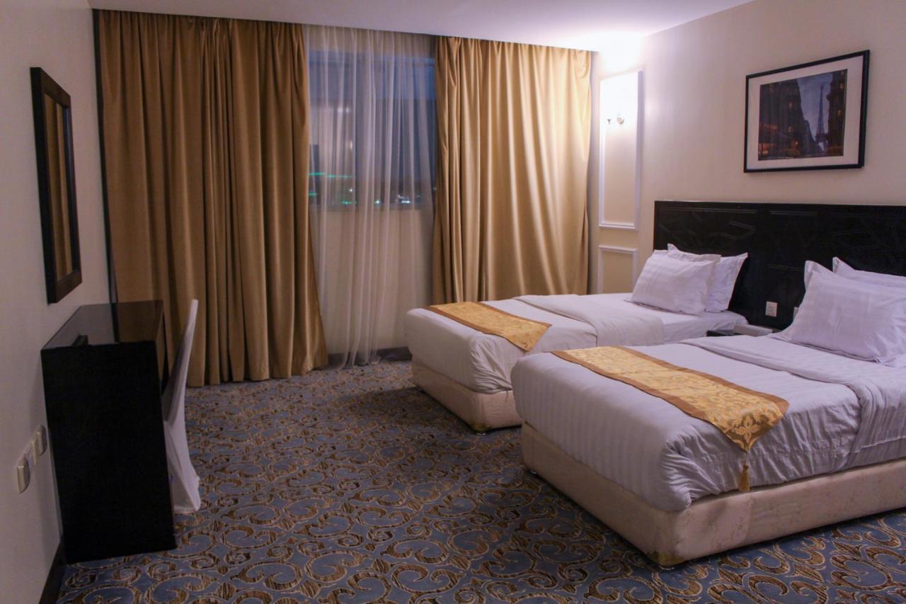 Rollins Hotel Buraidah Esterno foto